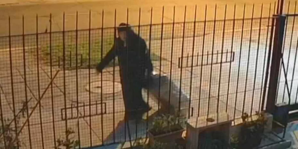 VIDEO. Supuesta monja abandona en una maleta los restos de compañera en calles de Chile