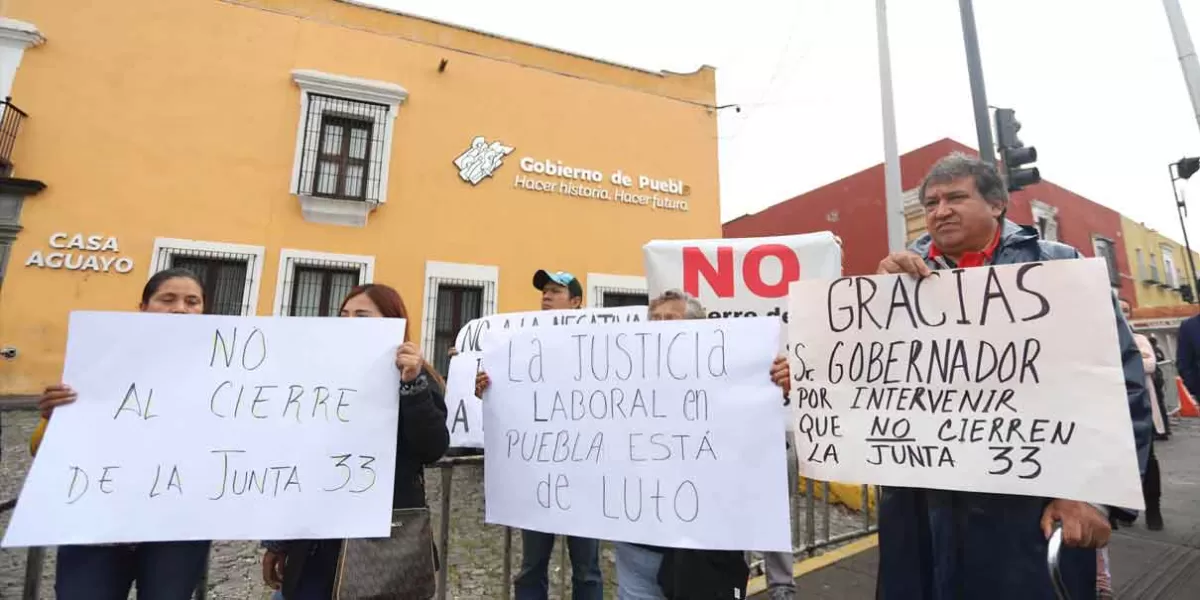 Caravana contra la desaparición de la Junta Federal de Conciliación en Puebla
