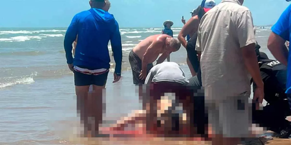 Tiburón ataca a bañistas en playa de Texas; turistas logran heroico rescate
