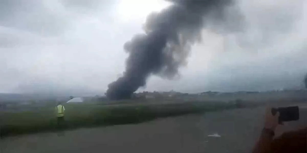 VIDEO. Así fue el momento en el que avión con 19 pasajeros se desploma en Nepal