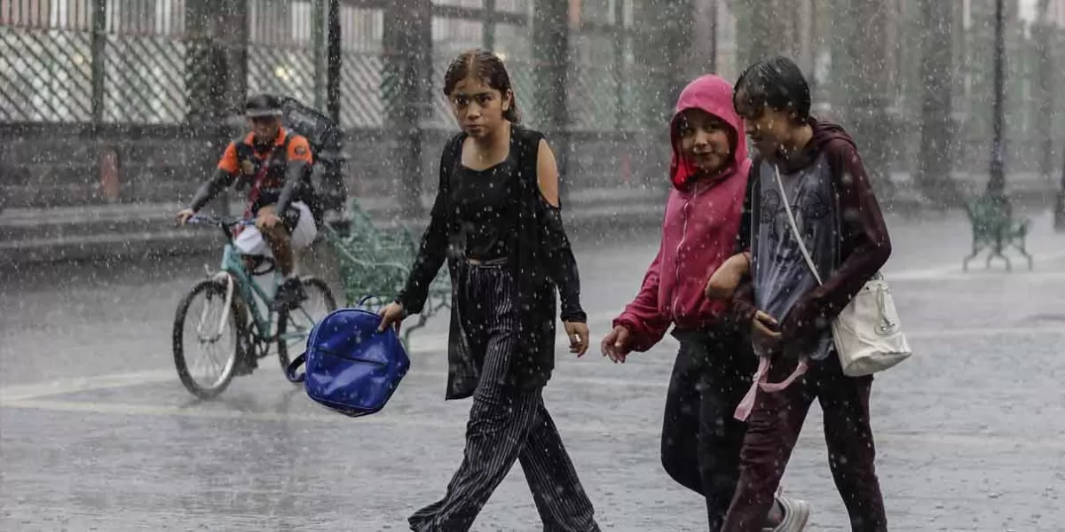 Ambiente caluroso con lluvias fuertes para hoy en Puebla