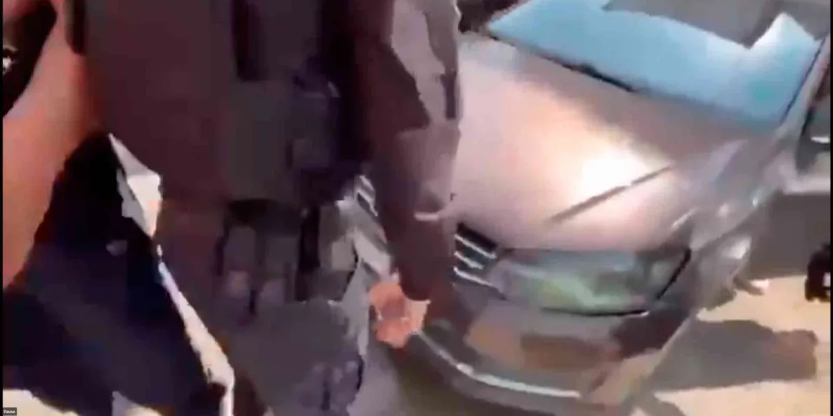 Cuernavaca. Policías y vecinos protagonizan pelea por toma de agua
