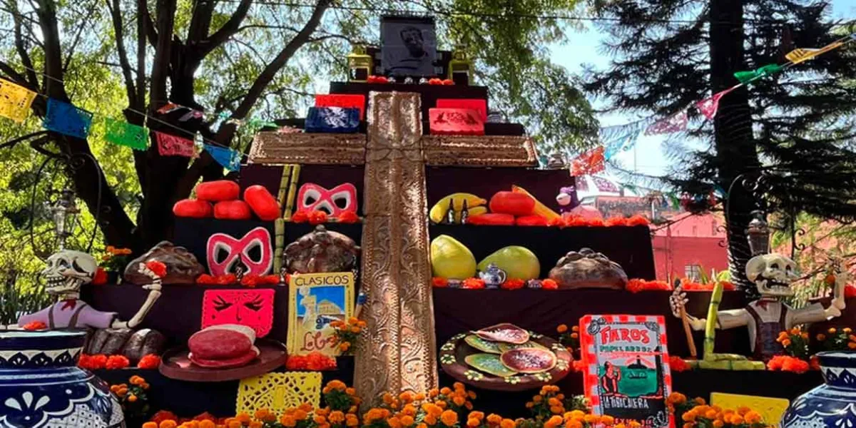 Monumental ofrenda de Pan, un homenaje a las tradiciones de Atlixco