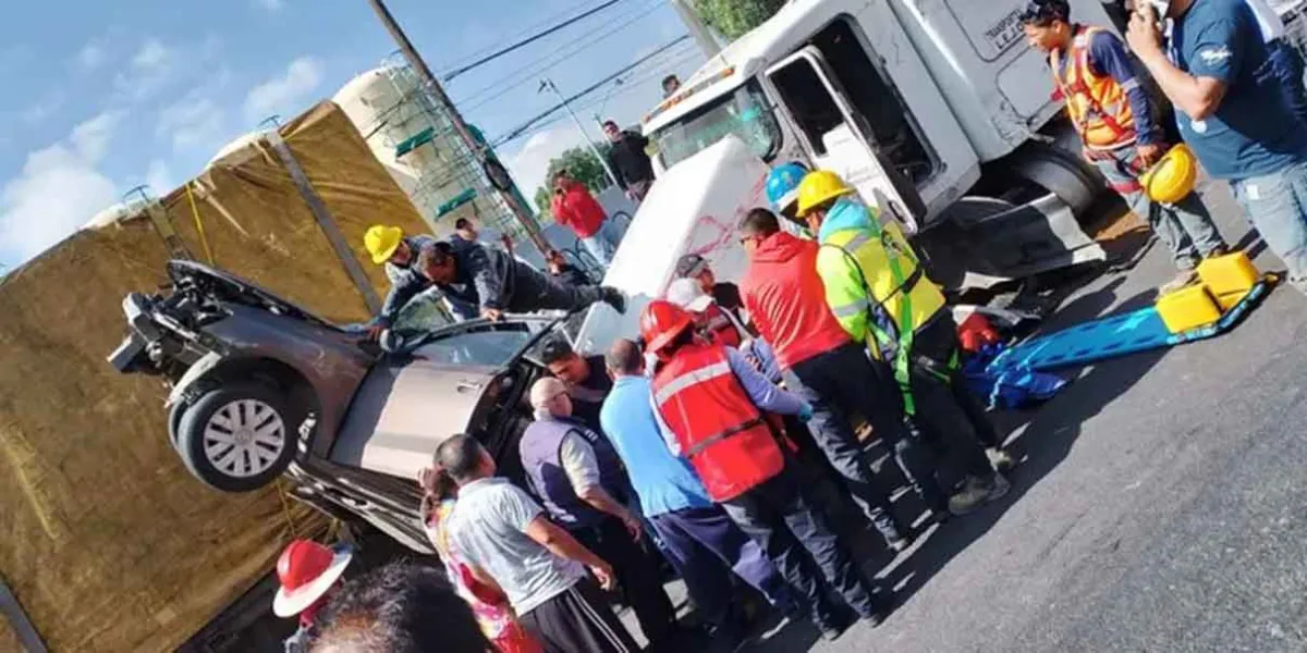 Choque múltiple en la México-Puebla deja 10 heridos