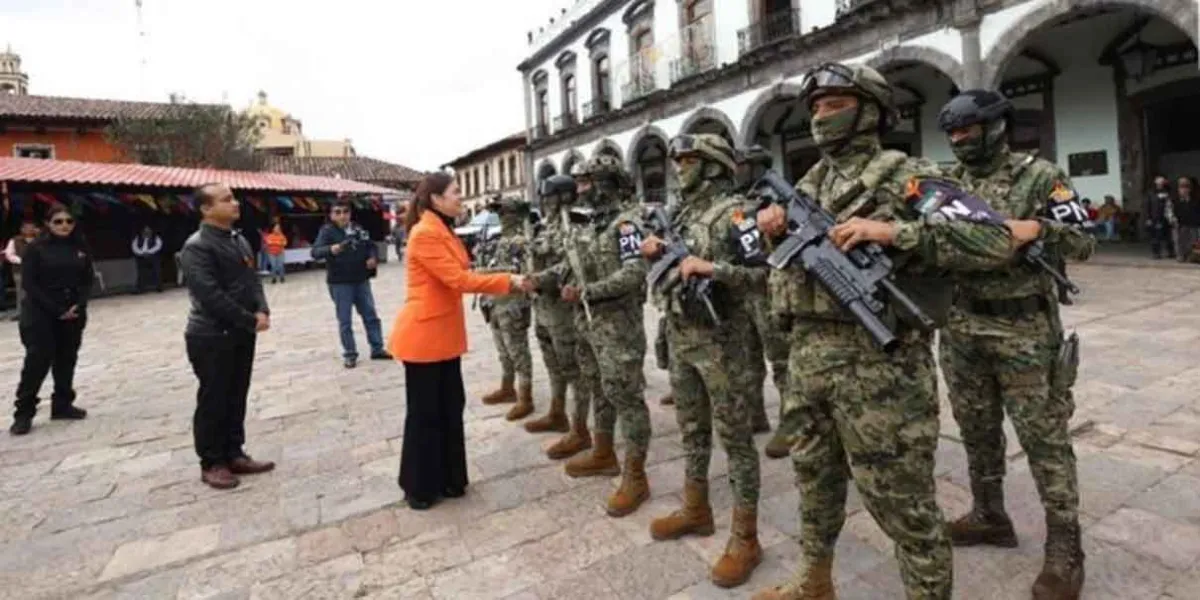 Elementos de la Marina patrullan Zacatlán 