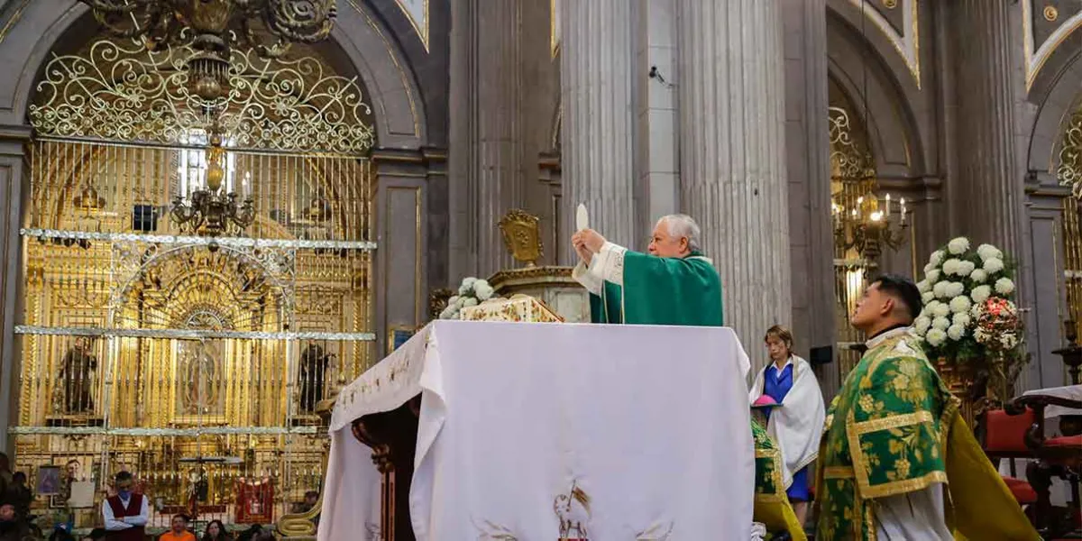 Arzobispo de Puebla llama a orar por la paz en México y víctimas de la violencia