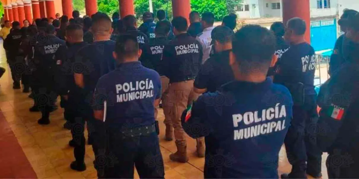 Renuncias de policías municipales elevó delitos, señaló Javier Aquino