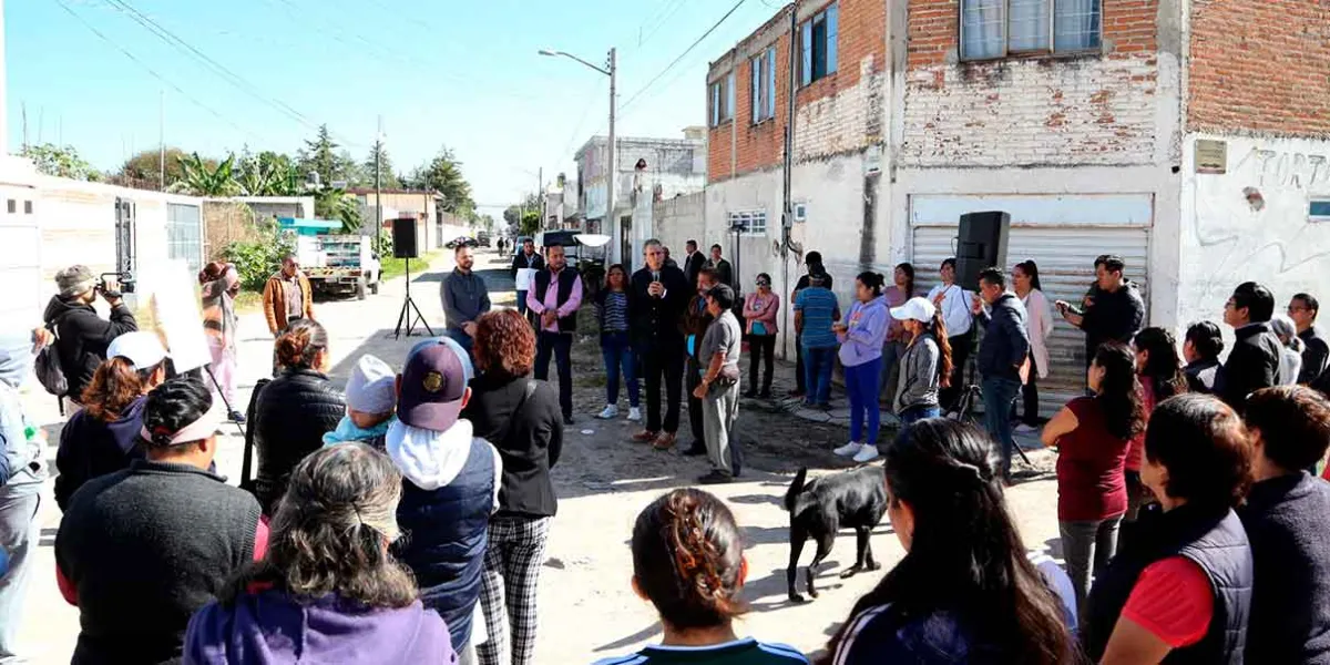 Anuncia Pepe Chedraui proyecto de pavimentación en la colonia Guadalupe Hidalgo