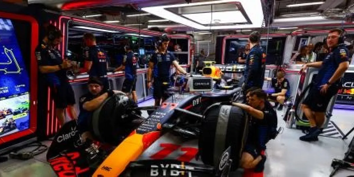 FIA abre investigación contra Red Bull, va por sanción por hacer trampa