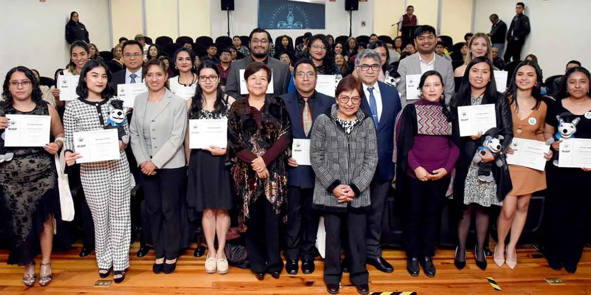Azul, el hoyo financiero