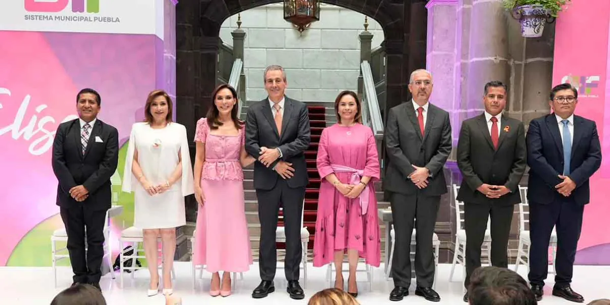 MariElise Budib toma protesta del Sedif; se compromete por una Puebla más humana