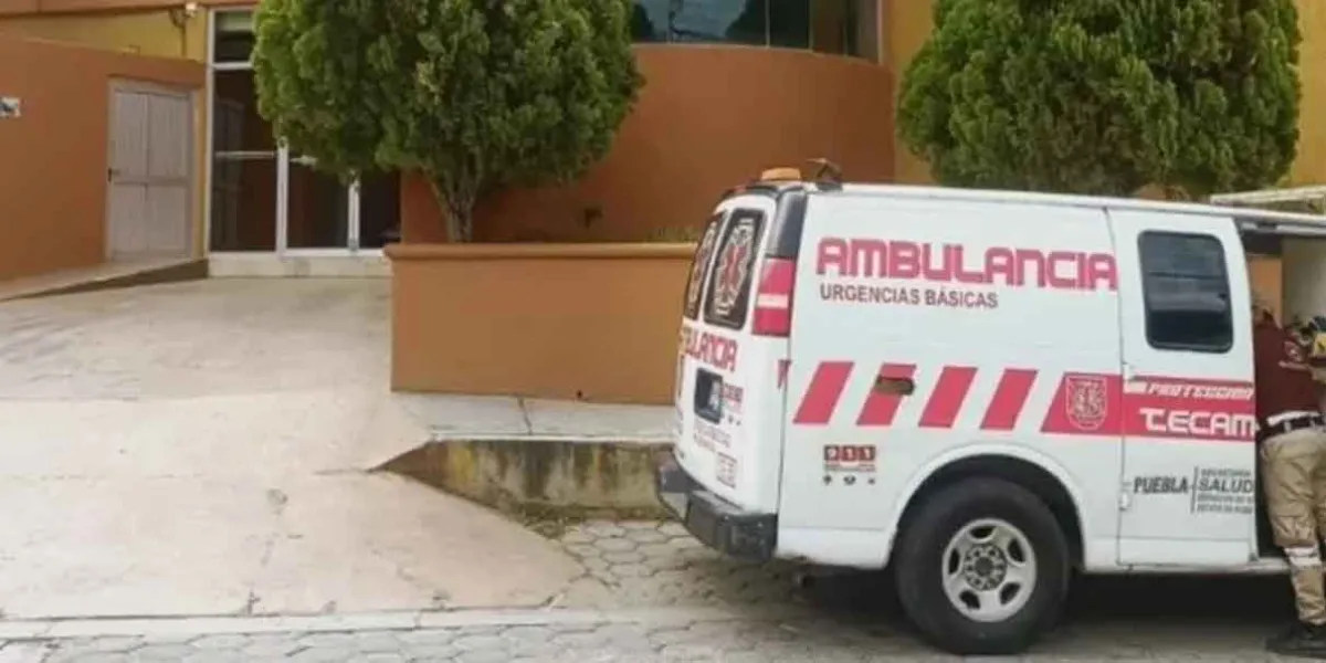 Investigan la muerte de mujer abandonada en hospital de Tecamachalco; sospechan feminicidio