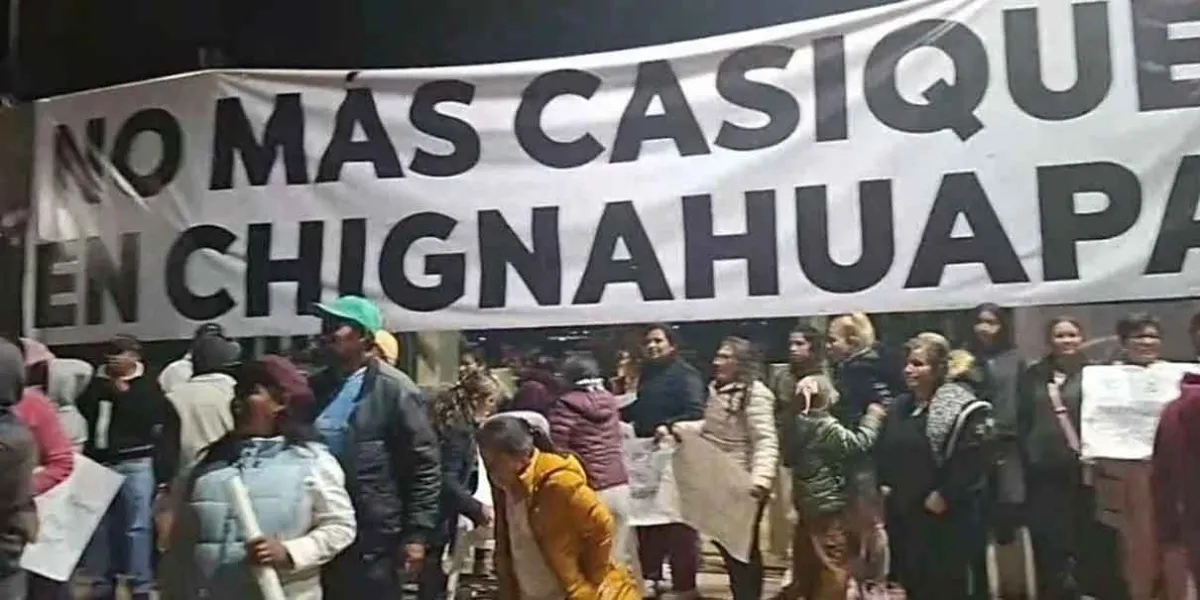 Manifestación a favor de Juan Lira en Chignahuapan suspendió festival; visitantes piden reembolso