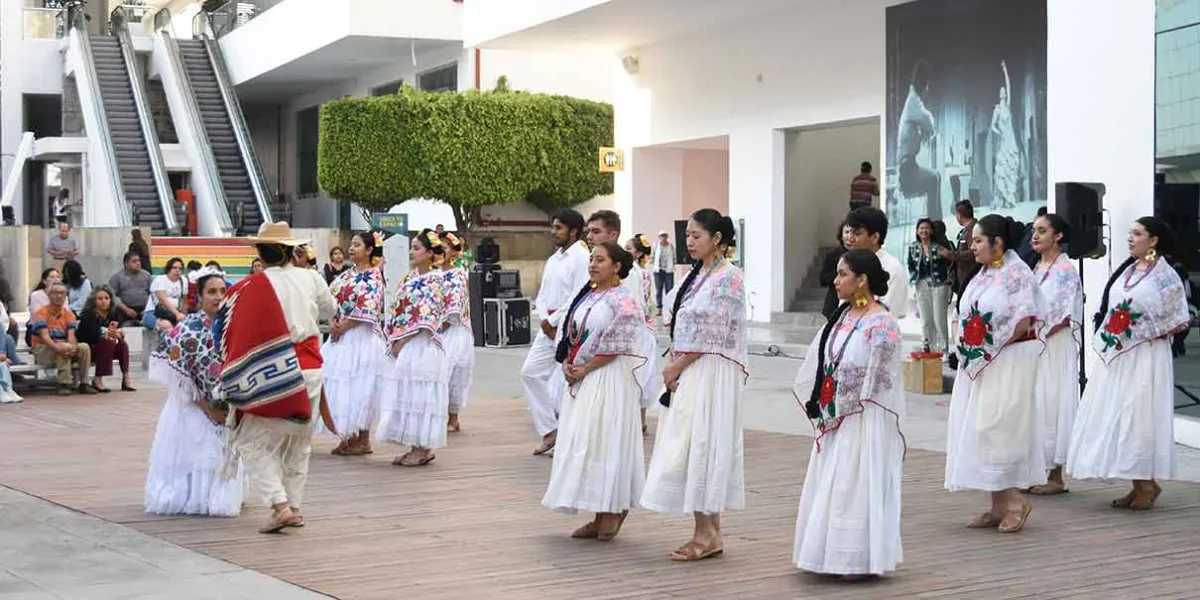 Rectora BUAP celebra el 16 aniversario del CCU como espacio de cultura, arte y ciencia