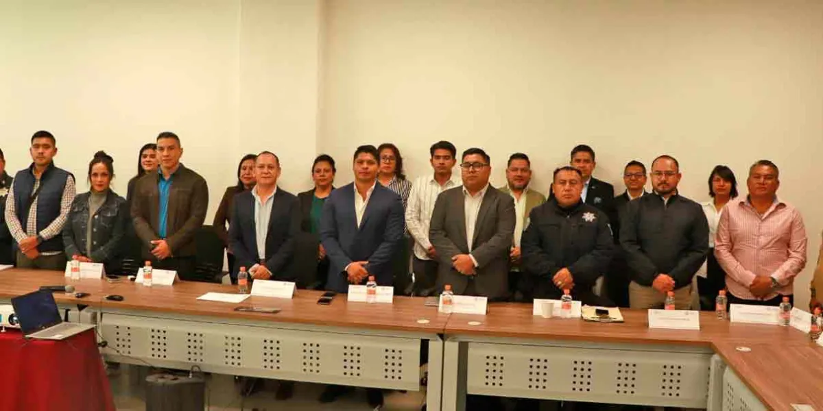 Preside Omar Muñoz primera Mesa de Seguridad en Cuautlancingo 