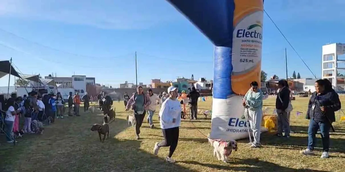 Con gran entusiasmo se llevó a cabo la Carrera del Perro 2024 en Atlixco