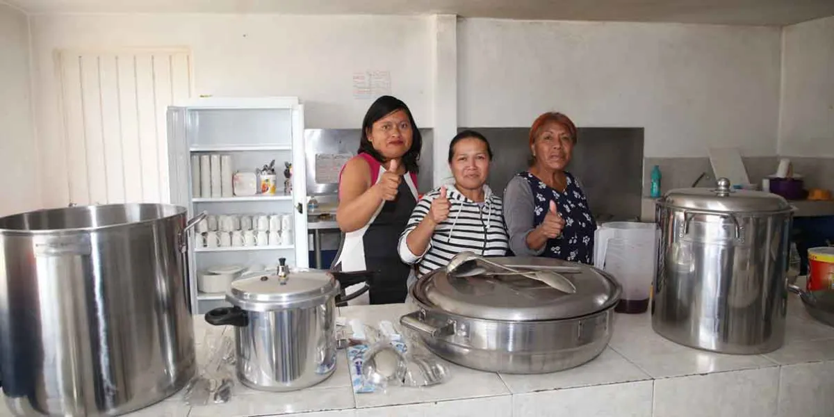 Reafirma SMDIF compromiso con las escuelas y reequipa desayunador escolar al sur de la ciudad