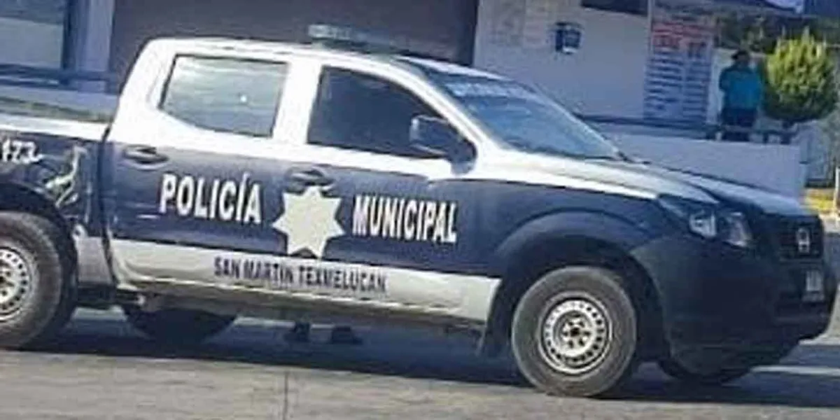 Sujetos fuertemente armados roban maquiladora en Texmelucan