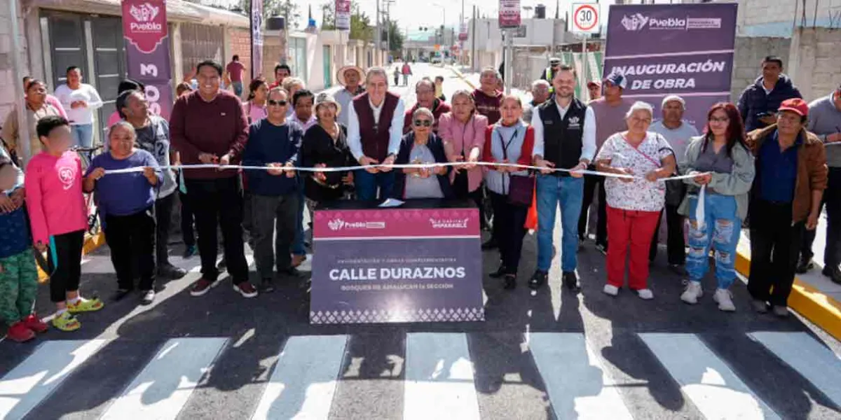 José Chedraui inauguró la pavimentación de la calle Duraznos en Amalucan