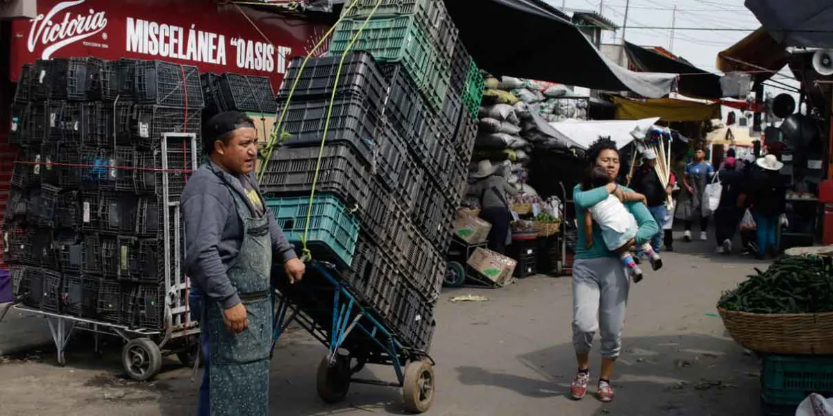 Bodegueros de la Central de Abasto de Puebla exigen más seguridad; reportan 4 asaltos a la semana