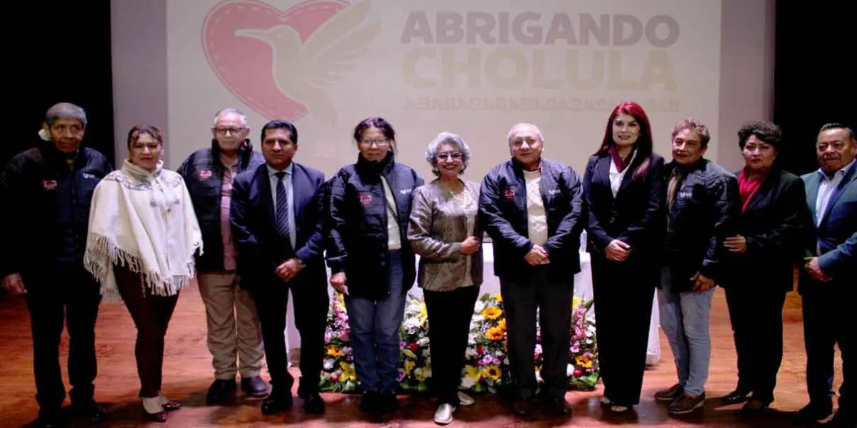 Gobierno de Cholula entrega de 4 mil 500 chamarras a adultos mayores