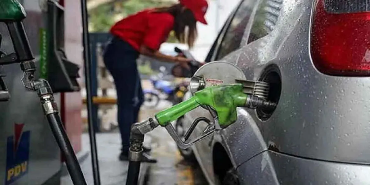 Morena cerrará gasolineras que no respeten el precio de 24 pesos litro 