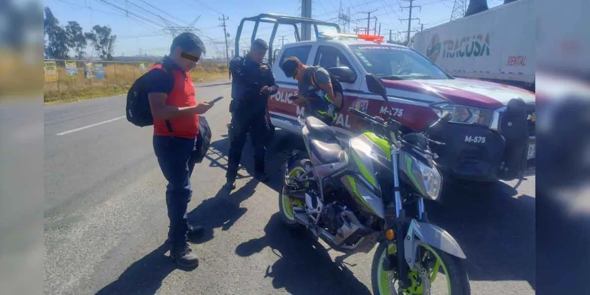 Recupera policía de Cuautlancingo dos autos con reporte de robo