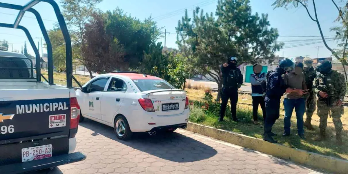 Policía y Marina frustran asalto en Moyotzingo en venta fantasma de auto 