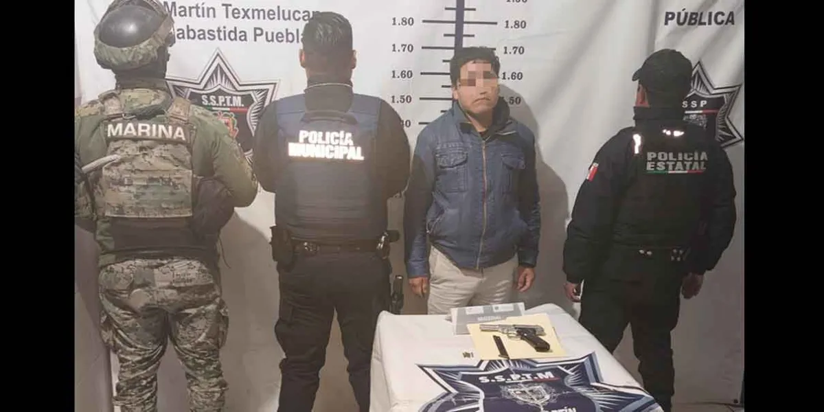 Operativo en San Martín Texmelucan deja la detención de un hombre por portación de arma