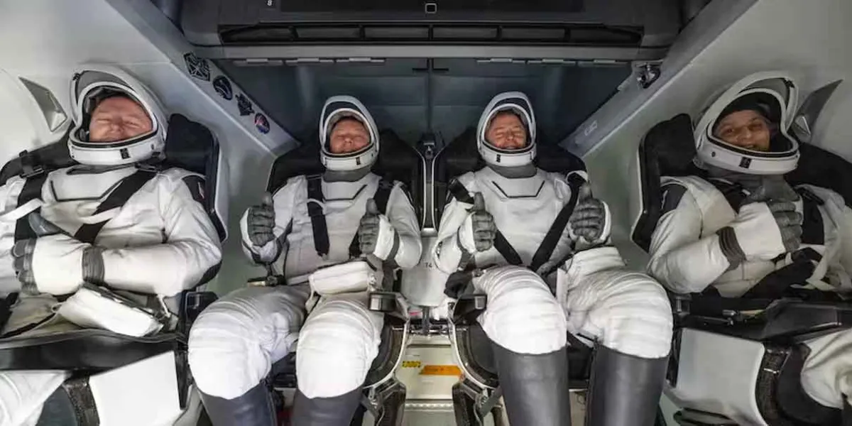 Astronautas de la estación espacial EEI regresan tras nueve meses en órbita