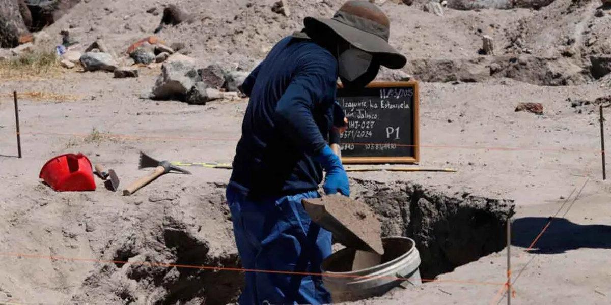 Identificaciones halladas en el Rancho Izaguirre pertenecen a sicarios del crimen organizado FGR