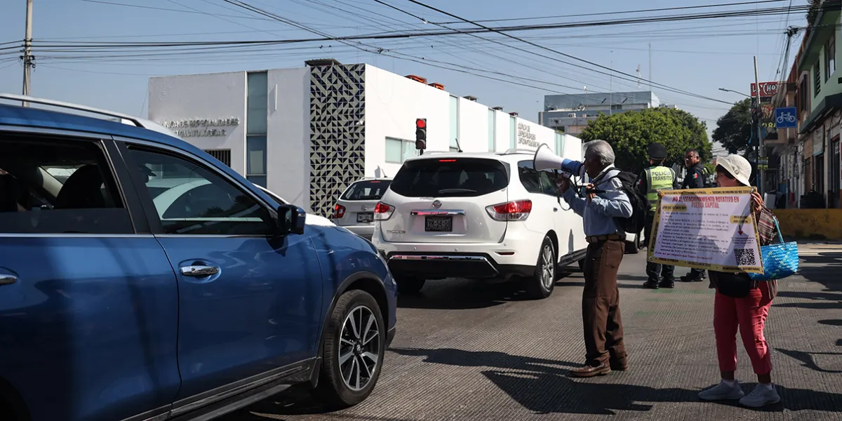 COE solicita mejoras en métodos de pago de parquímetros en Puebla