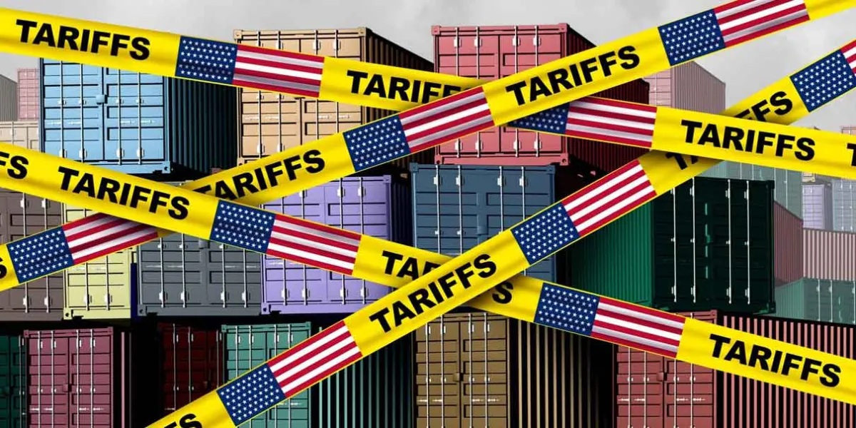 Trump ajusta aranceles en medio de la guerra comercial global