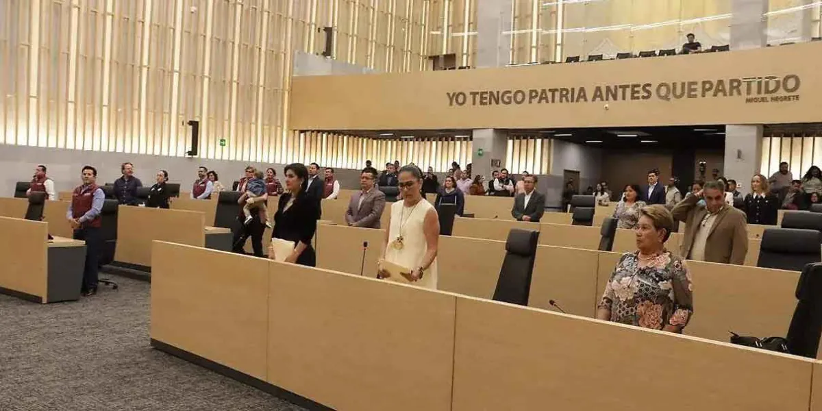 Ingresan al Congreso revocación del edil de San Andrés Calpan