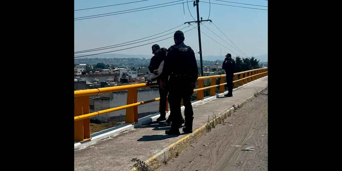 Autoridades logran evitar una tragedia en la México-Puebla