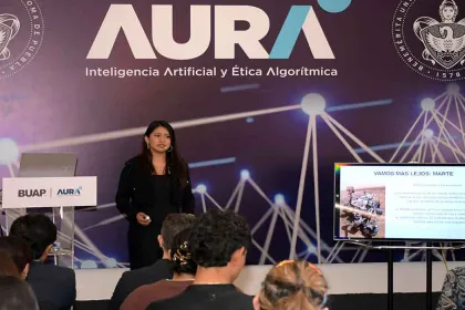 20 minutos sin respuesta: ¿quién decide en Marte con una IA? Conferencia magistral en la BUAP