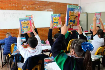 Nueva Escuela Mexicana aún reta a docentes: 58 % pide profundizar