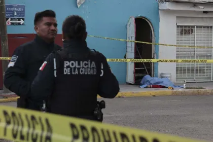 Ataque desde motocicleta en Puebla Textil deja un muerto y dos heridos