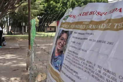 Familia y vecinos buscan a Hugo Alejandro, estudiante de la BUAP