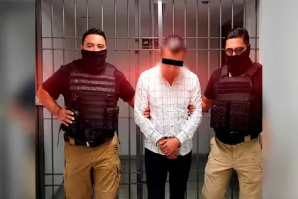 Detienen al edil de Tepeyahualco por abuso de autoridad y cohecho