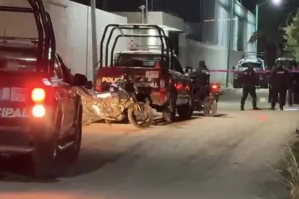 Encapuchados irrumpen en partido de fútbol y matan a un hombre en Tepanco