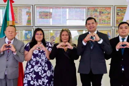 Gobierno Estatal fortalece atención migrante mediante casas por Amor a Puebla Estados Unidos