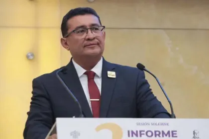 Pável Gaspar reporta 821 reformas y pide mantener al Congreso fuera de elecciones