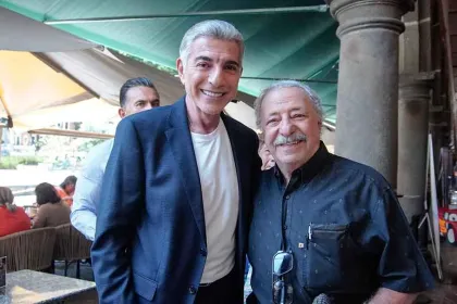 Tony Gali reaparece entre café y política