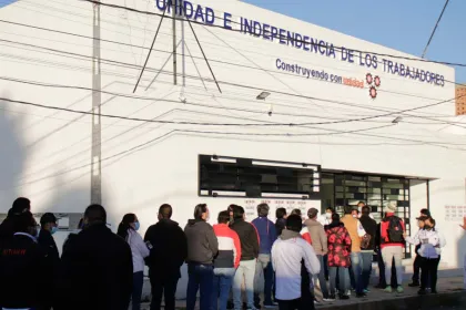 Trabajadores de Volkswagen decidirán este viernes si aceptan aumento global de 10.04%