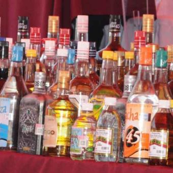 Tips para identificar bebidas alcohólicas adulteradas… te pueden llevar a la muerte