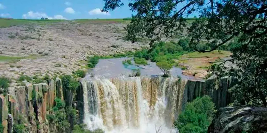 Cascada de Tixhiñú: el tesoro natural escondido entre cañones del Pueblo Mágico de Aculco