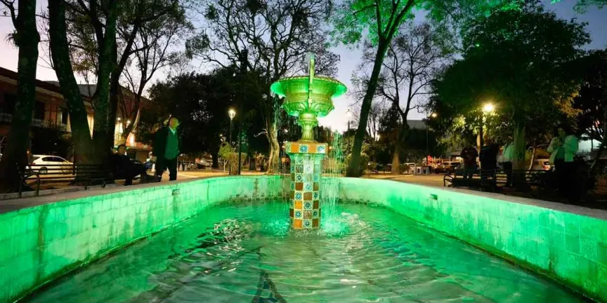 Inaugura Gobierno de Pepe Chedraui mantenimiento de fuentes en el parque de San José