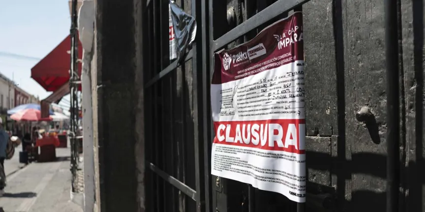 Tres bares clausurados; dos por falta de permisos y uno por riña