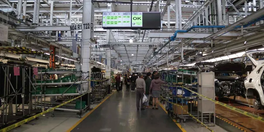 Trabajadores de Volkswagen Puebla vuelven a turnos habituales tras falta de consenso